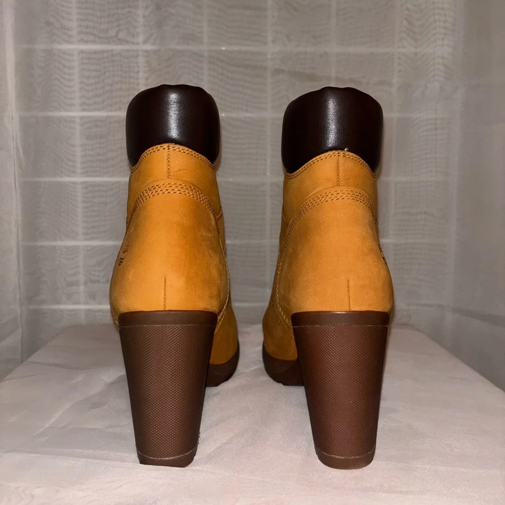 Timberland Women's Brown and Tan Heeled Boots
